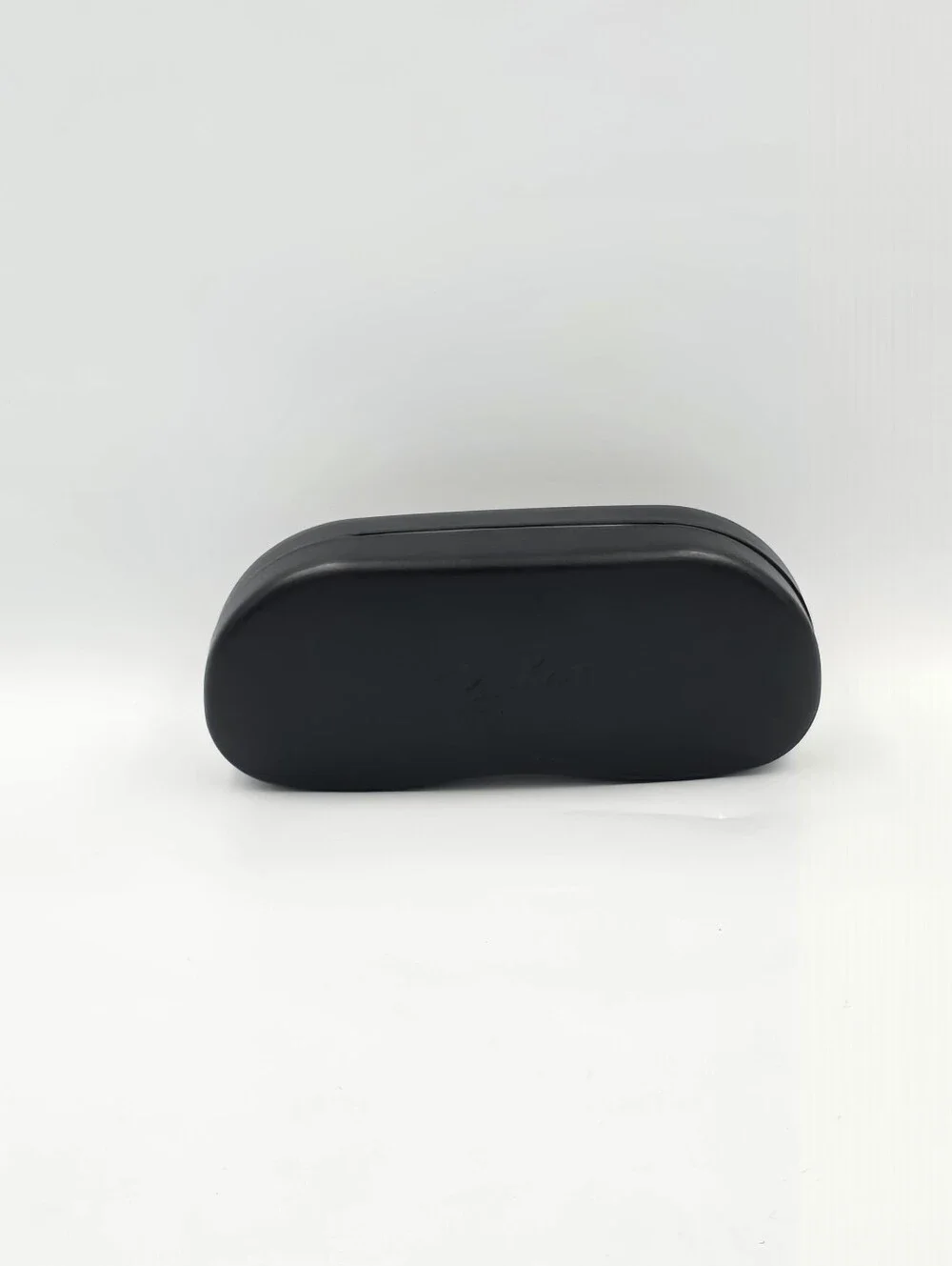 Authentic Ray-Ban Sunglasses Case - used exelent condition